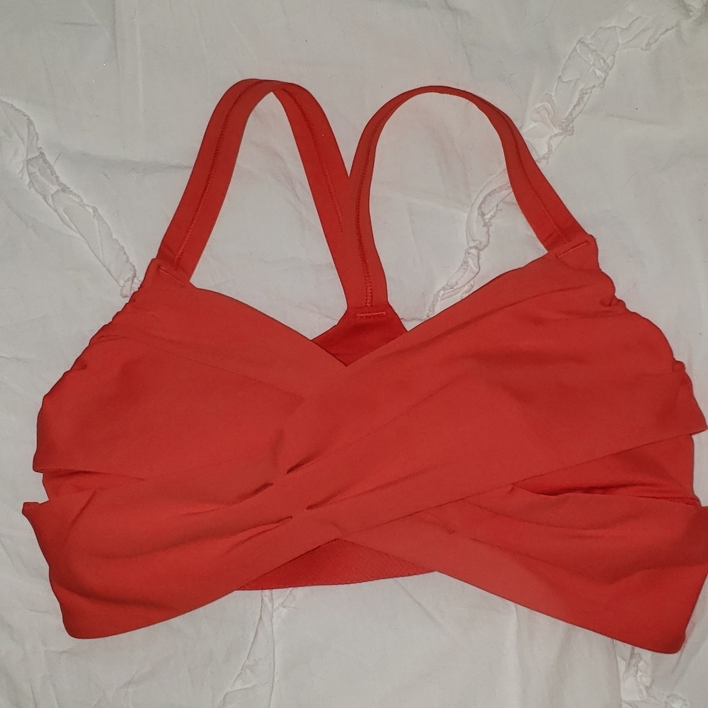 Lululemon Wrap It Up Bra size 4